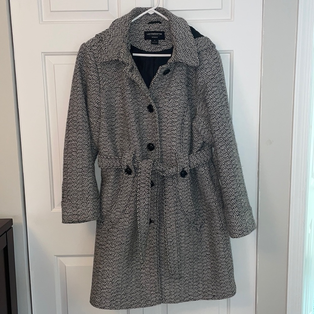 EUC Liz Claiborne tweed 1X belted midlength coat with removable hood